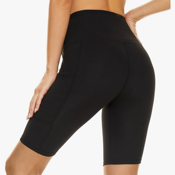 Like new spandex, bike shorts - Picture 2 of 5